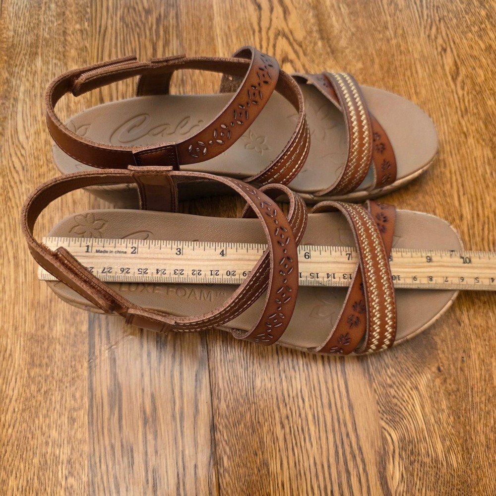 Skechers Cali Beverly Brown Strappy Wedge Sandals Luxe Foam Floral Womens 9 - Picture 7 of 7